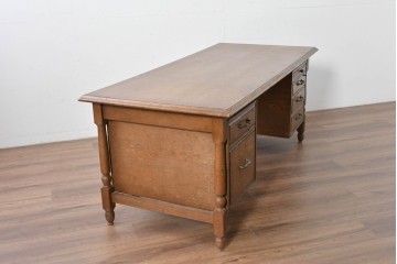 和製ヴィンテージ　神戸洋家具　ナラ材　大正ロマンデザインの両袖机　(R-085593)