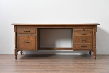 和製ヴィンテージ　神戸洋家具　ナラ材　大正ロマンデザインの両袖机　(R-085593)