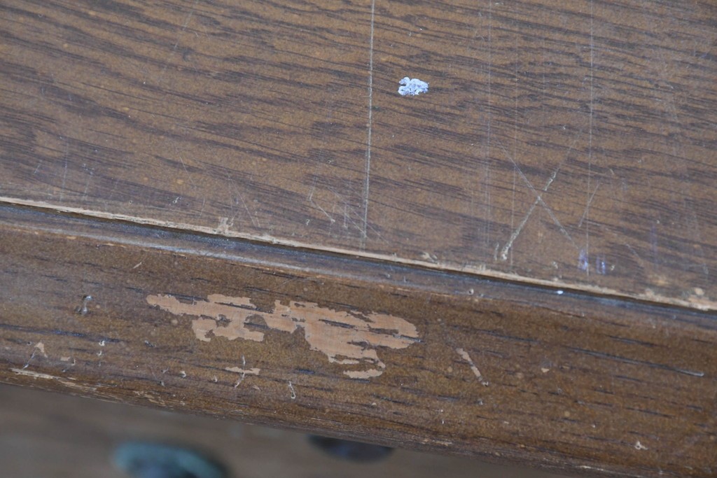 和製ヴィンテージ　神戸洋家具　ナラ材　大正ロマンデザインの両袖机　(R-085593)