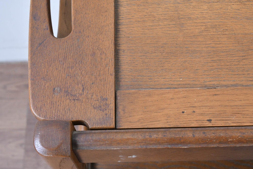 和製ヴィンテージ　オールドカリモク　カリモク家具(karimoku)　持ち手付きトレイ天板のコンソールテーブル　(R-085594)