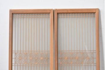 ヴィンテージ建具　昭和中期　繊細な組子細工が美しい両面ガラスの書院窓2枚セット　(R-085597)