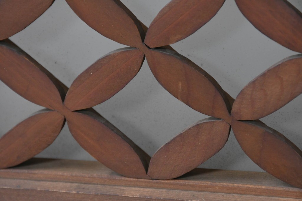 ヴィンテージ建具　昭和中期　縦格子と菱組子が調和したガラス格子の書院戸2枚セット　(R-085599)