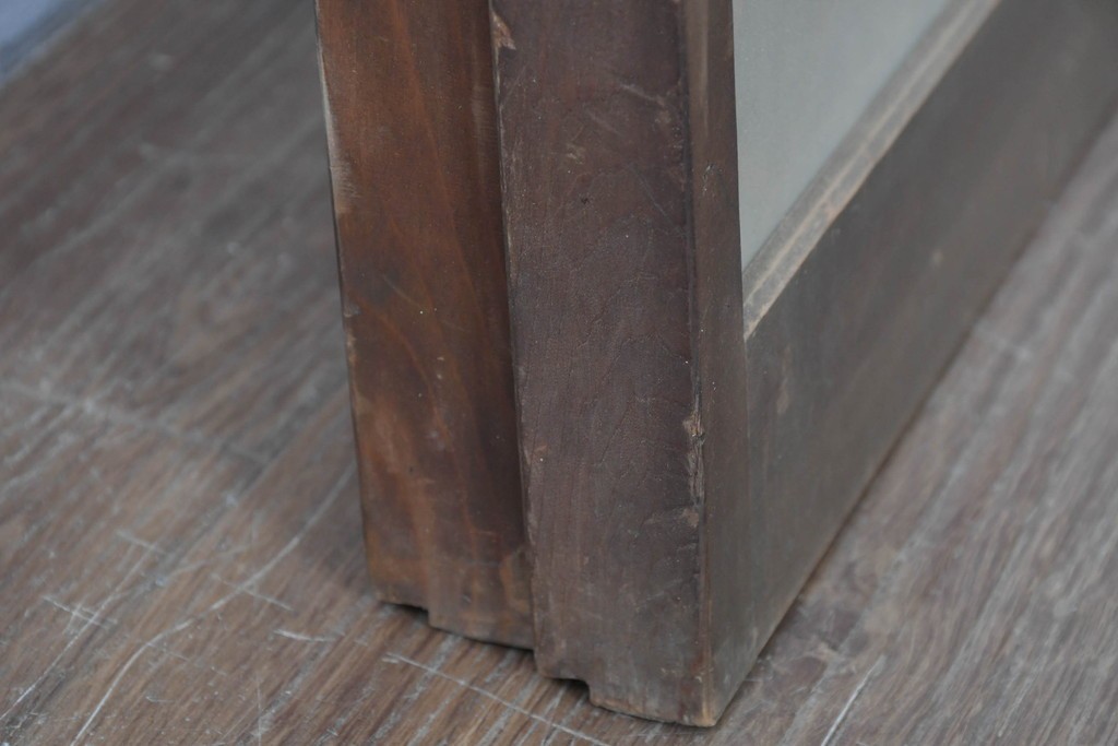 ヴィンテージ建具　昭和中期　縦格子と菱組子が調和したガラス格子の書院戸2枚セット　(R-085599)