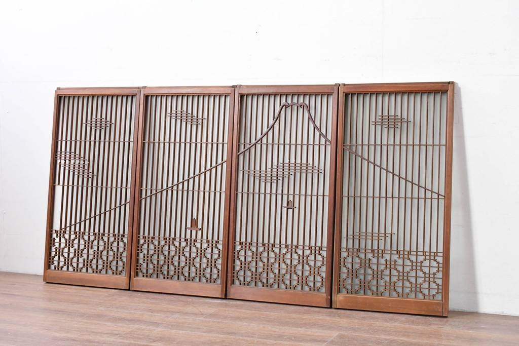 ヴィンテージ建具　昭和中期　雄大な富士山を描いた組子入り書院窓4枚セット　(R-085601)