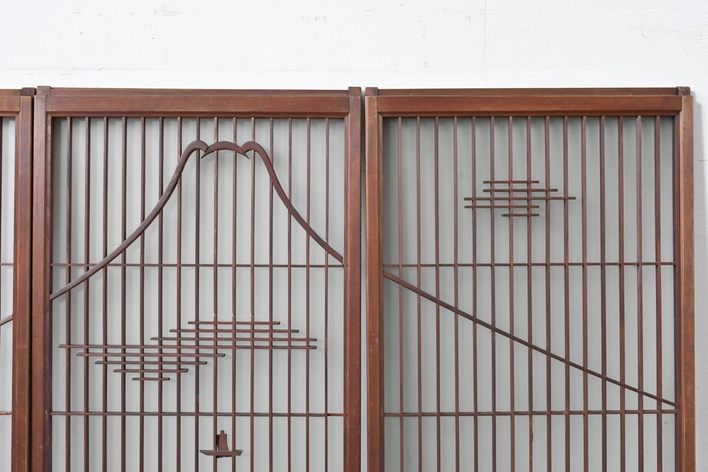 ヴィンテージ建具　昭和中期　雄大な富士山を描いた組子入り書院窓4枚セット　(R-085601)