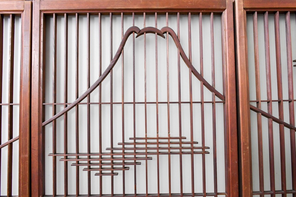 ヴィンテージ建具　昭和中期　雄大な富士山を描いた組子入り書院窓4枚セット　(R-085601)