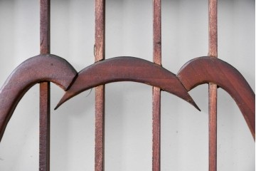 ヴィンテージ建具　昭和中期　雄大な富士山を描いた組子入り書院窓4枚セット　(R-085601)