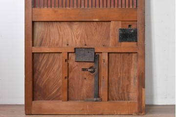アンティーク建具　明治から大正期　美しい漆塗りの富山格子蔵戸1枚　(R-085603)