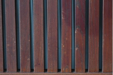 アンティーク建具　明治から大正期　重厚な金具が立派な富山格子蔵戸1枚　(R-085604)