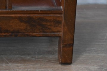 中古　美品　松本民芸家具　和洋折衷の空間にも自然に馴染むC型マガジンラック　(R-085607)