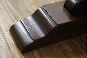 中古　松本民芸家具　A-I型丸卓　重厚で安定感のあるデザインのラウンドテーブル　(R-085608)