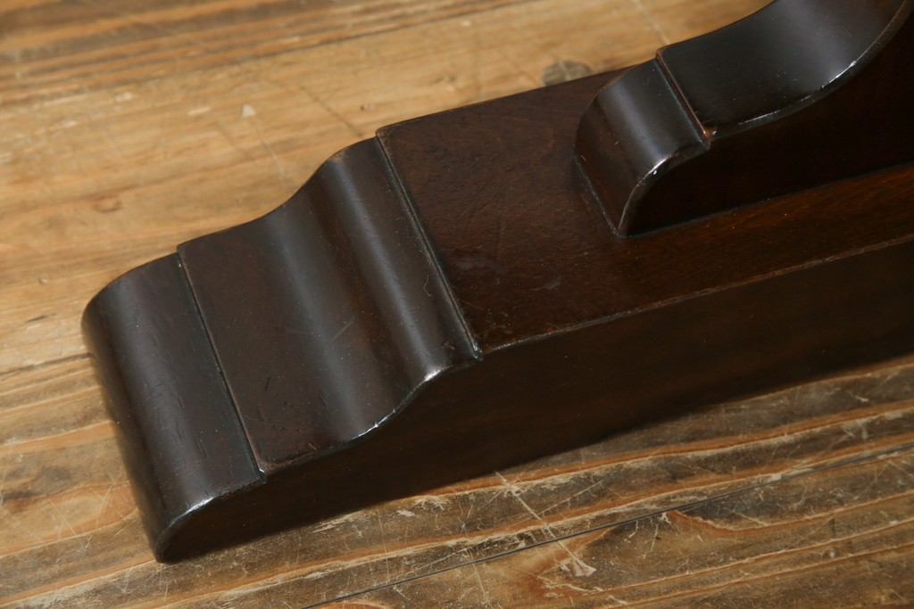 中古　松本民芸家具　A-I型丸卓　重厚で安定感のあるデザインのラウンドテーブル　(R-085608)