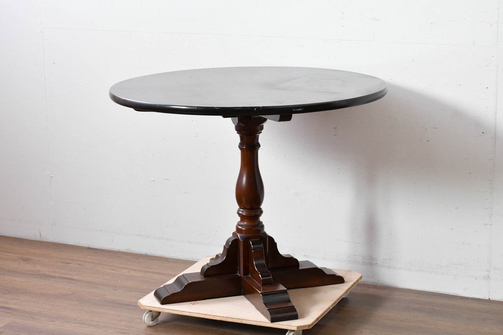 中古　松本民芸家具　A-I型丸卓　重厚で安定感のあるデザインのラウンドテーブル　(R-085608)