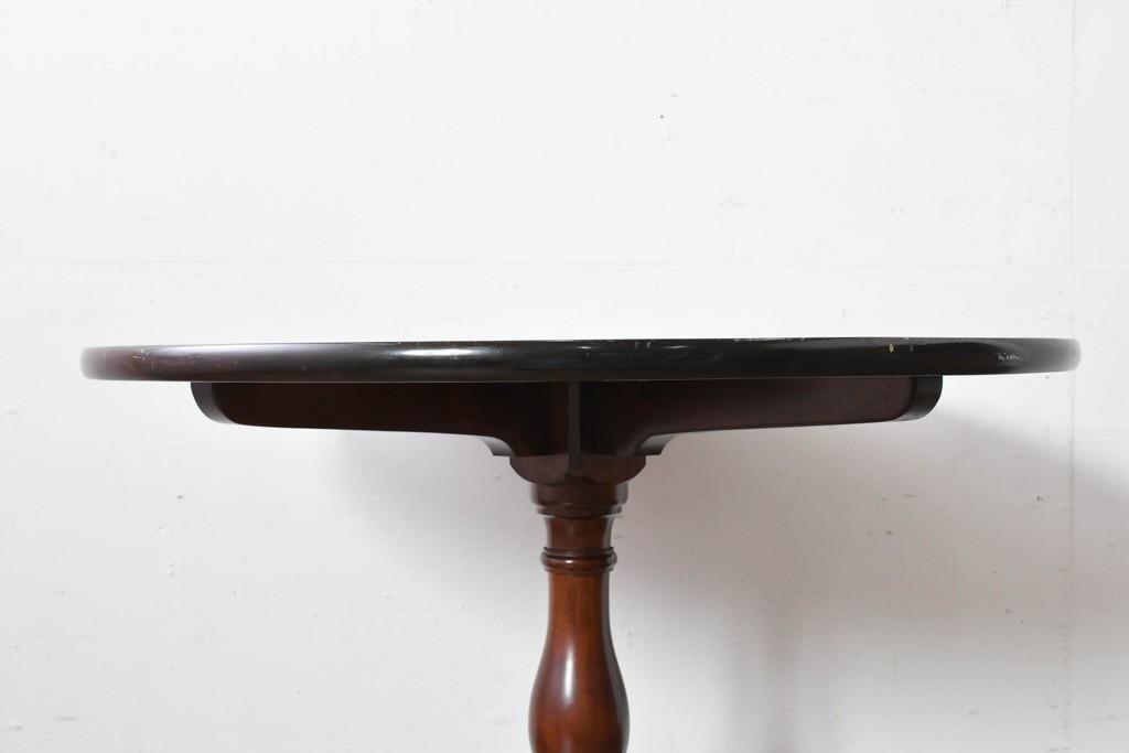 中古　松本民芸家具　A-I型丸卓　重厚で安定感のあるデザインのラウンドテーブル　(R-085608)