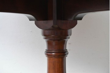 中古　松本民芸家具　A-I型丸卓　重厚で安定感のあるデザインのラウンドテーブル　(R-085608)