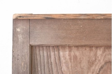 和製アンティーク　明治から大正期　総欅(ケヤキ)材　美しい木目と福を呼ぶ意匠金具が目を引く蔵戸1枚　(R-085612)