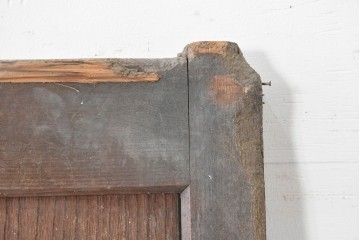 和製アンティーク　明治から大正期　総欅(ケヤキ)材　美しい木目と福を呼ぶ意匠金具が目を引く蔵戸1枚　(R-085612)