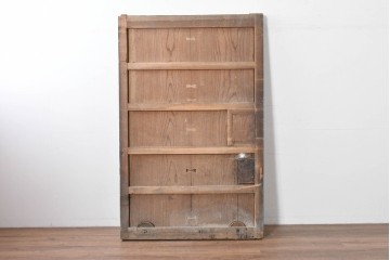 和製アンティーク　明治から大正期　総欅(ケヤキ)材　美しい木目と福を呼ぶ意匠金具が目を引く蔵戸1枚　(R-085612)