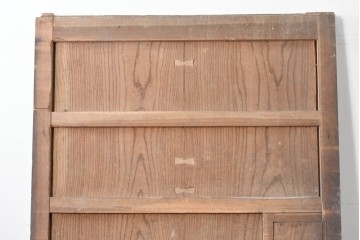 和製アンティーク　明治から大正期　総欅(ケヤキ)材　美しい木目と福を呼ぶ意匠金具が目を引く蔵戸1枚　(R-085612)