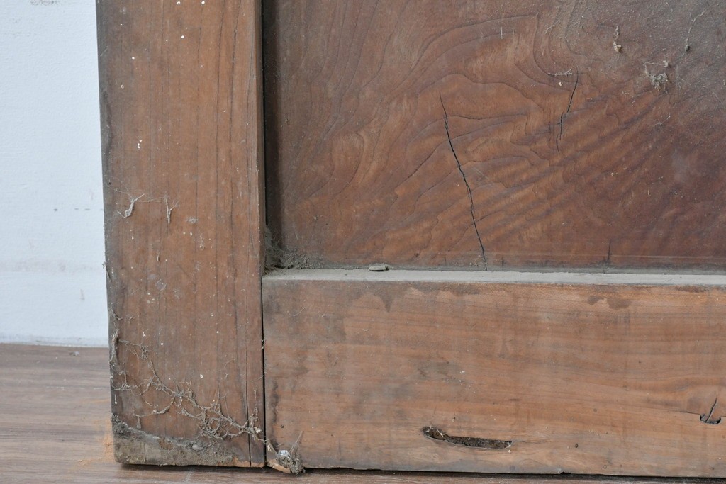 和製アンティーク　明治から大正期　重厚　極太框が存在感を放つ格子蔵戸1枚　(R-085614)