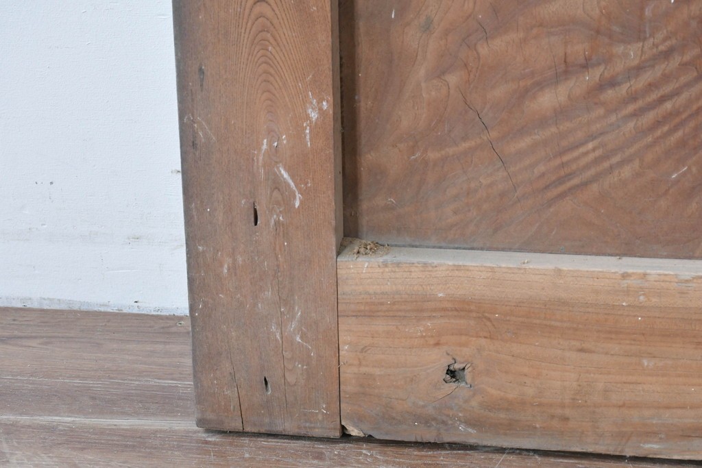 和製アンティーク　明治から大正期　重厚　極太框が存在感を放つ格子蔵戸1枚　(R-085615)