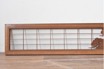 ヴィンテージ建具　昭和中期　松の彫刻が目を引く欄間1枚　(R-085616)