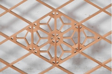 ヴィンテージ建具　昭和後期　緻密な組子文様と流れるような菱格子が品良く引き立つ欄間1枚　(R-085617)