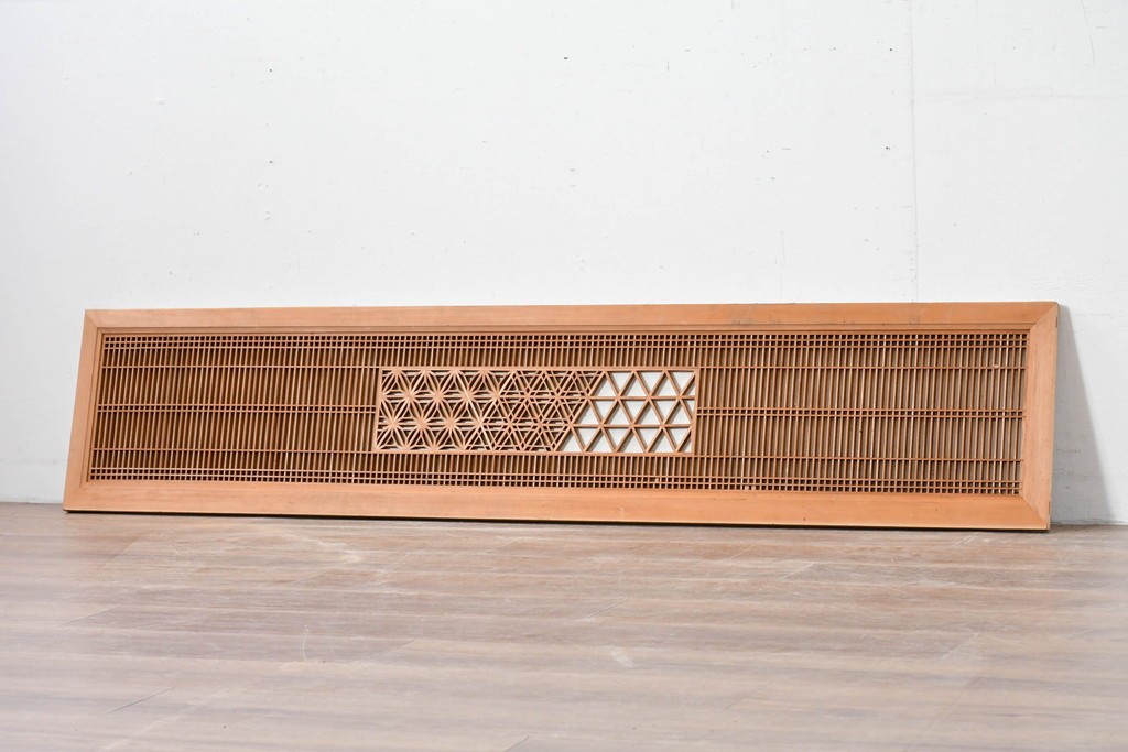 ヴィンテージ建具　昭和中期　片面障子　細格子に繊細な組子入りの欄間1枚　(R-085620)