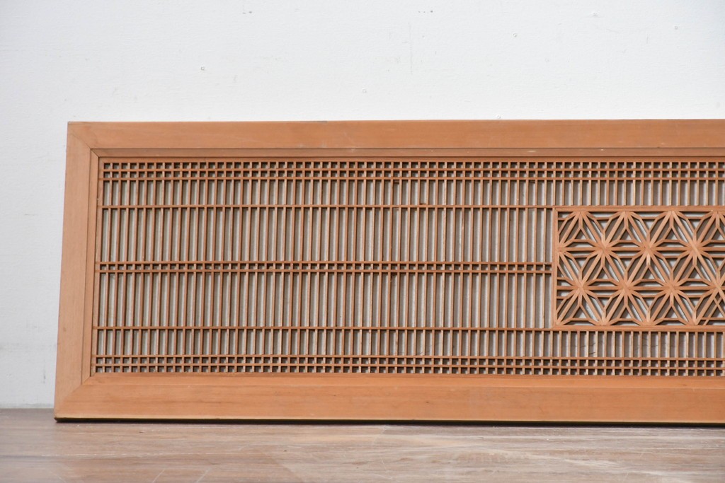 ヴィンテージ建具　昭和中期　片面障子　細格子に繊細な組子入りの欄間1枚　(R-085620)