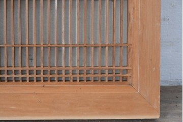 ヴィンテージ建具　昭和中期　片面障子　細格子に繊細な組子入りの欄間1枚　(R-085620)