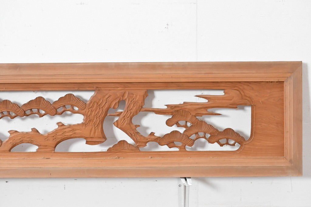 ヴィンテージ建具　昭和中期　松と飛ぶ鳥の彫刻が美しい欄間2枚セット　(R-085622)