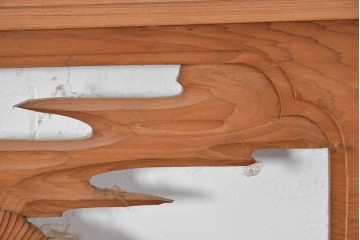 ヴィンテージ建具　昭和中期　松と飛ぶ鳥の彫刻が美しい欄間2枚セット　(R-085622)