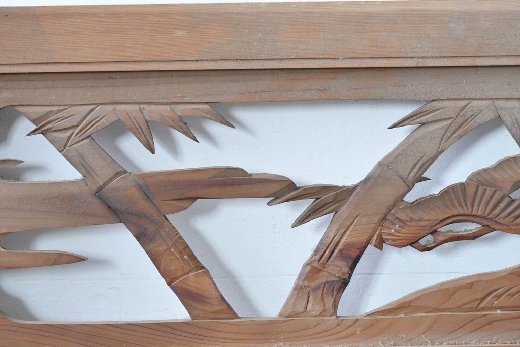 ヴィンテージ建具　昭和中期　松竹梅の彫刻が施された欄間2枚セット　(R-085623)