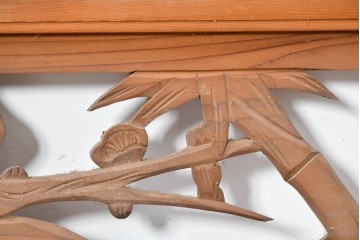 ヴィンテージ建具　昭和中期　松竹梅の彫刻が施された欄間2枚セット　(R-085623)