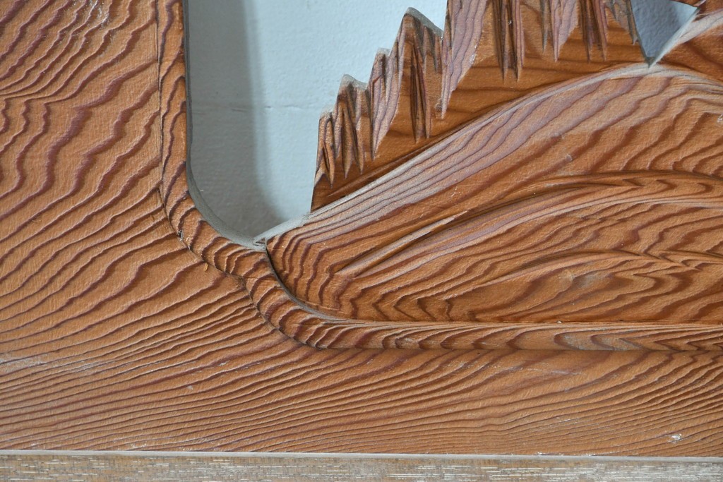 ヴィンテージ建具　昭和中期　山水風景の彫刻が目を引く欄間2枚セット　(R-085625)