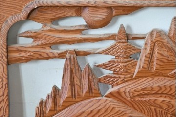 ヴィンテージ建具　昭和中期　山水風景の彫刻が目を引く欄間2枚セット　(R-085625)