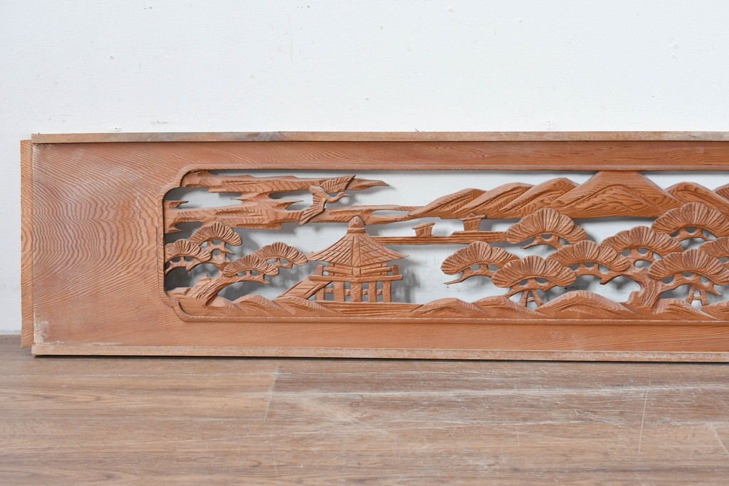 ヴィンテージ建具　昭和中期　山水風景の彫刻が目を引く欄間2枚セット　(R-085625)