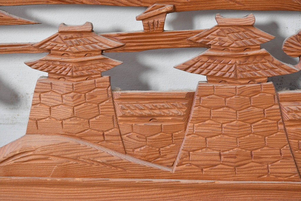 ヴィンテージ建具　昭和中期　山水風景の彫刻が目を引く欄間2枚セット　(R-085625)