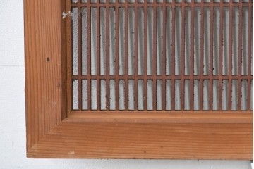 アンティーク建具　昭和初期　組子入り　繊細な格子と花模様の装飾が美しい欄間2枚セット　(R-085626)