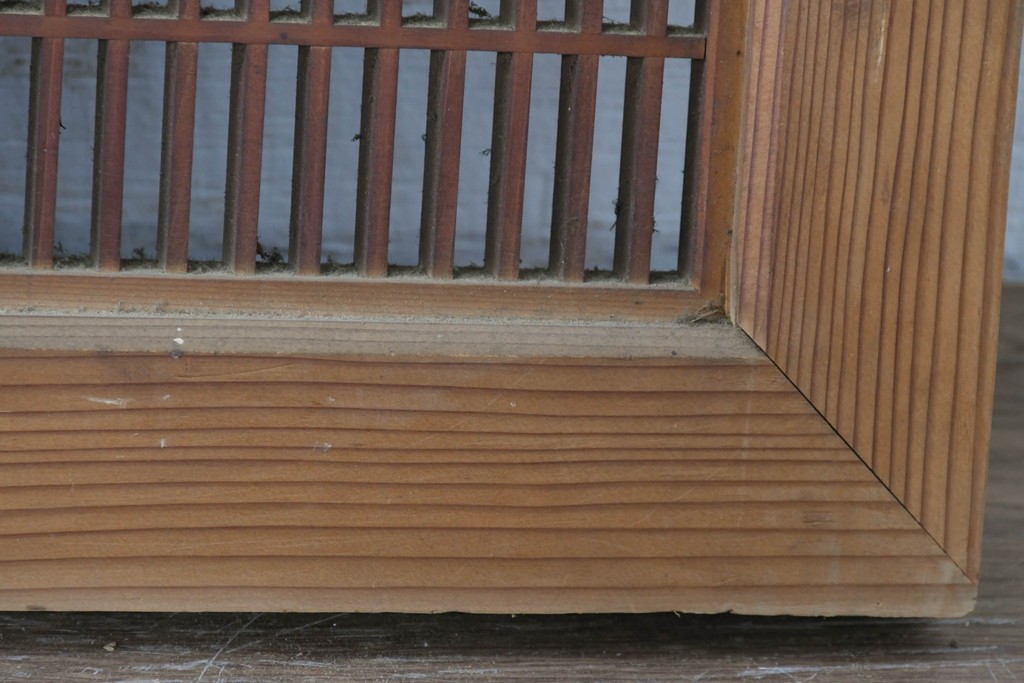 アンティーク建具　昭和初期　組子入り　繊細な格子と花模様の装飾が美しい欄間2枚セット　(R-085626)