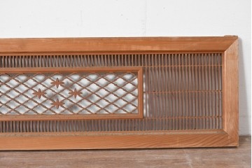 アンティーク建具　昭和初期　組子入り　繊細な格子と花模様の装飾が美しい欄間2枚セット　(R-085626)