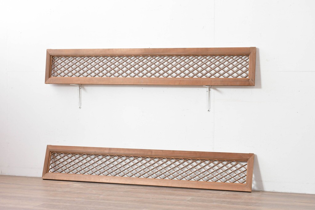 アンティーク建具　昭和初期　格子細工の意匠が魅力の組子欄間2枚セット　(R-085629)