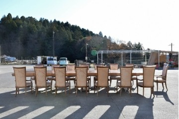 中古　特注品　国産職人手作り　某上場企業会長邸放出品　ドレクセル風の上質なミーティングテーブルとチェア15脚のセット　製作費(合計)約900万円　(R-085630)