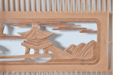 ヴィンテージ建具　昭和中期　彫刻入り　松と風景意匠が広がる趣深い格子欄間2枚セット　(R-085631)