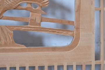 ヴィンテージ建具　昭和中期　彫刻入り　松と風景意匠が広がる趣深い格子欄間2枚セット　(R-085631)