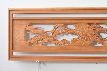 ヴィンテージ建具　昭和中期　躍動感ある鶴と松の彫刻が見事な欄間2枚セット　(R-085634)