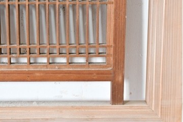 ヴィンテージ建具　昭和中期　繊細に並んだ細い桟に組子が映える筬欄間3枚セット　(R-085635)