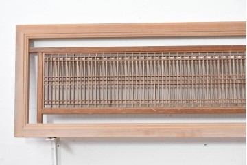 ヴィンテージ建具　昭和中期　繊細に並んだ細い桟に組子が映える筬欄間3枚セット　(R-085635)