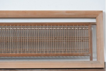 ヴィンテージ建具　昭和中期　繊細に並んだ細い桟に組子が映える筬欄間3枚セット　(R-085635)