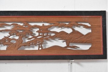 アンティーク建具　大正から昭和初期　黒漆枠　松竹梅や山水の風景を彫刻した欄間3枚セット　(R-085636)